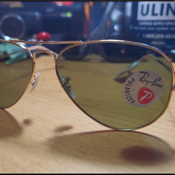 Ray Bans Aviator 👨✈️ Brand New with tags 🏷 - Picture 2 of 4